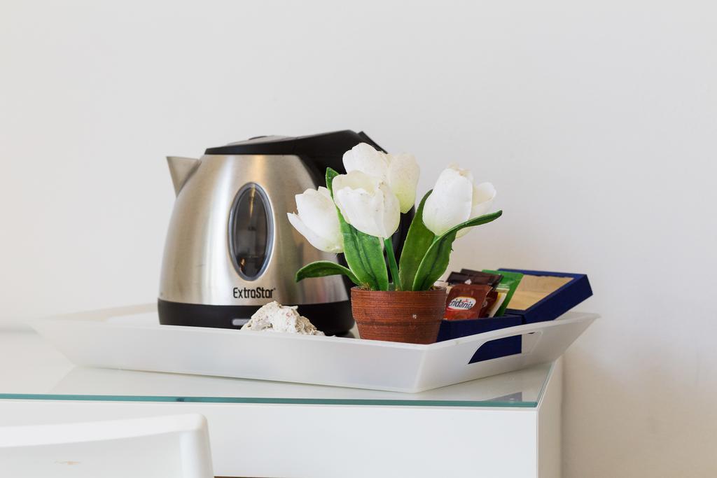 Mondello Suites Feels Like Home Extérieur photo