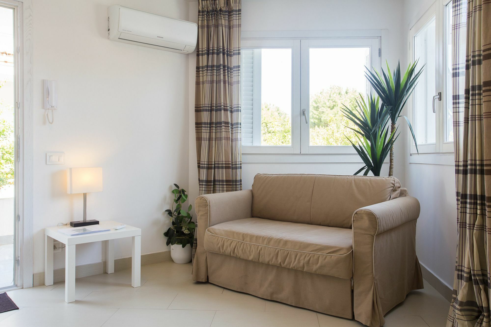 Mondello Suites Feels Like Home Extérieur photo